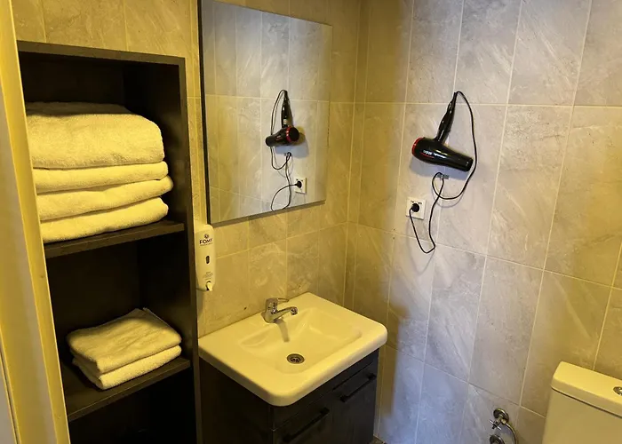 Pin بيوكجكمجة